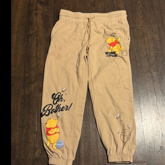 Disney Pants - Disney Beige Winnie the Pooh Joggers size medium